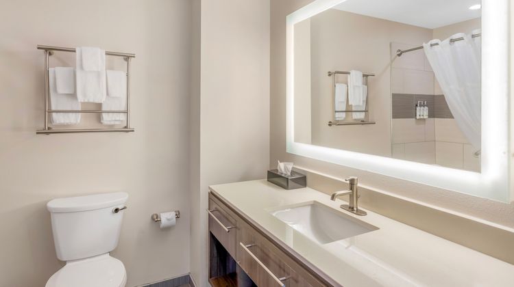 Holiday Inn Express Hot Springs South Room