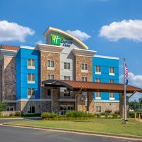 Holiday Inn Express Hot Springs South