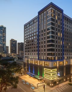 Holiday Inn Express Houston Downtown
