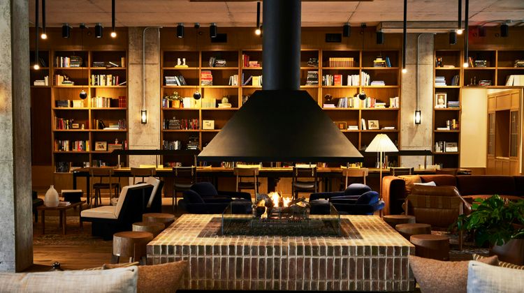 The Junto Lobby