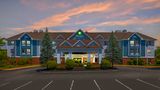 Holiday Inn Express Biddeford Exterior