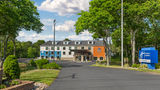 Holiday Inn Express Cape Cod Exterior