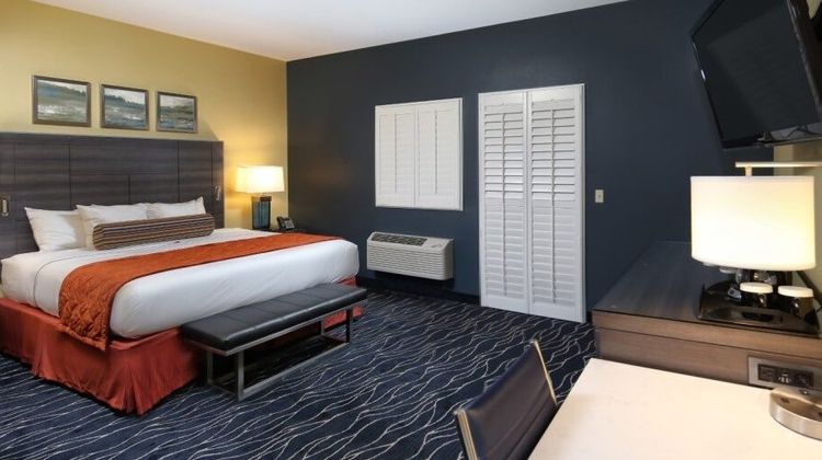 Desert Diamond Hotel and Casino Room