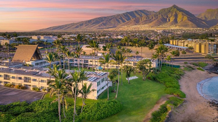 Maui Beach Hotel Exterior