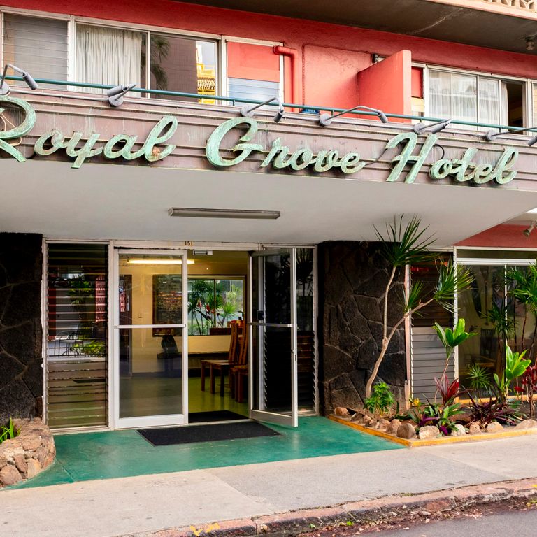 Royal Grove Waikiki