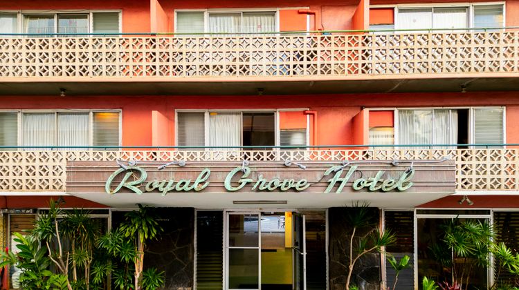 Royal Grove Waikiki Exterior