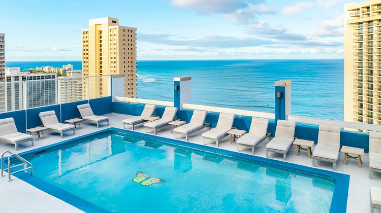 Pacific Monarch Hotel Pool