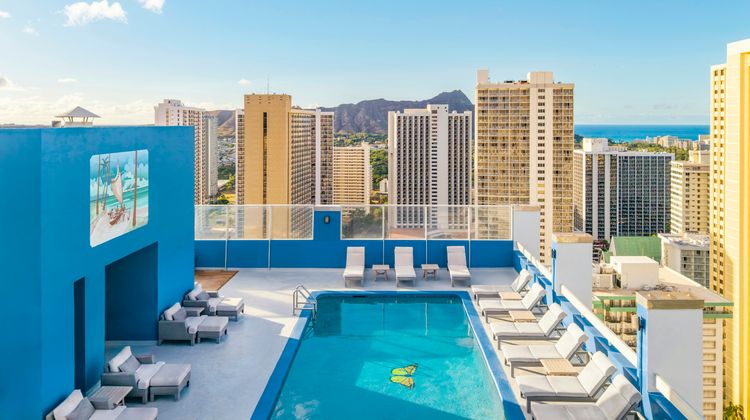 Pacific Monarch Hotel Pool