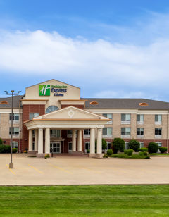 Holiday Inn Express Hotel & Suites