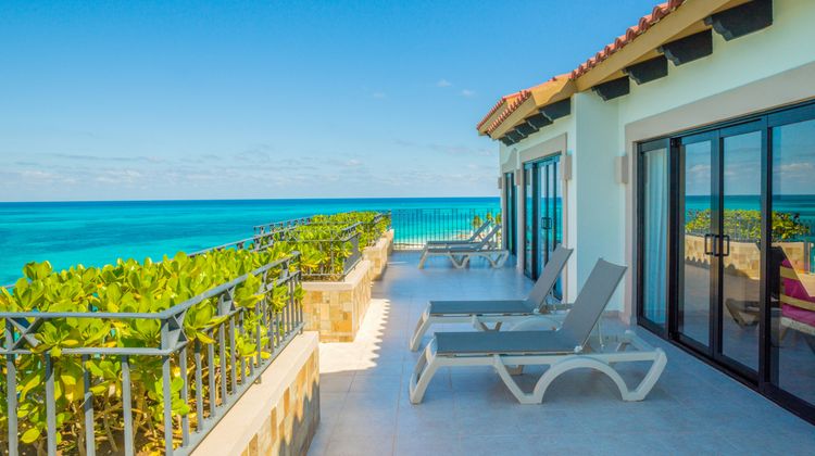 Fiesta Americana Villas Cancun Suite