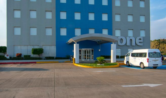 One Coatzacoalcos Forum Exterior
