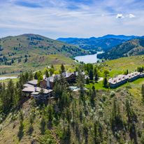 Sun Mountain Lodge