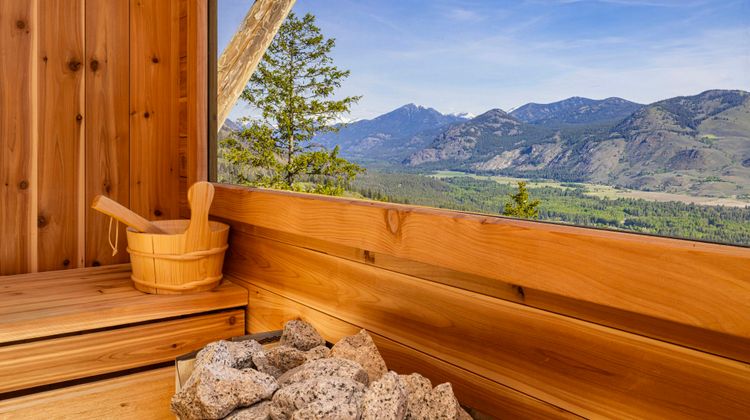 Sun Mountain Lodge Spa