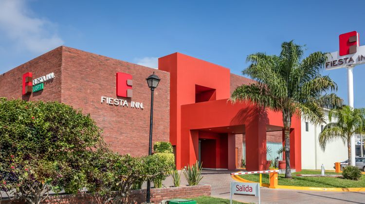 Fiesta Inn Monterrey La Fe Aeropuerto Exterior