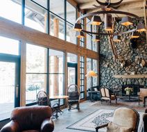 Sun Mountain Lodge Lobby