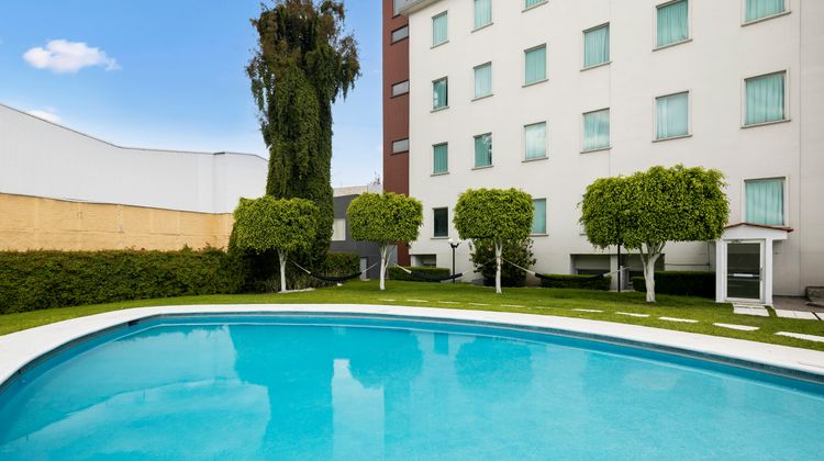 Fiesta Inn Perinorte Room
