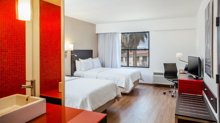 Fiesta Inn Saltillo Room