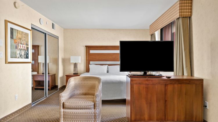 The Carriage House Suite