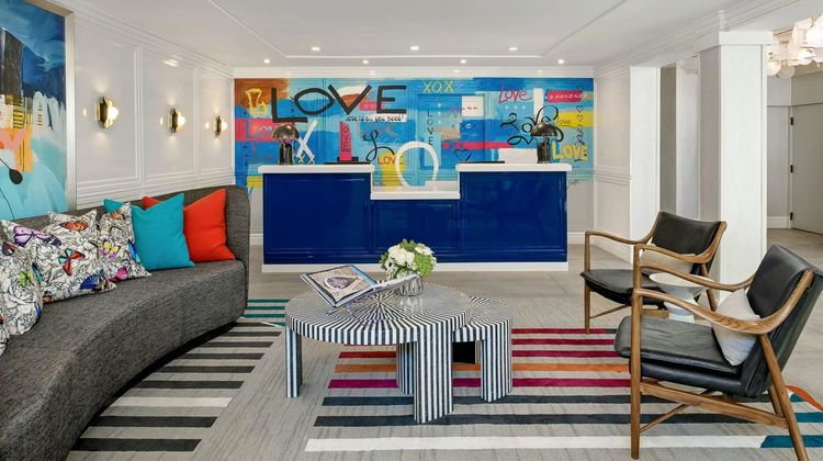 Le Parc at Melrose Lobby