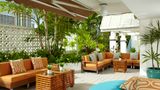 Oasis Hotel Waikiki Lobby