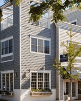 The Harbor Front Inn