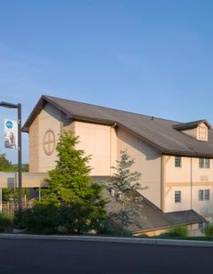 Pine Barn Inn