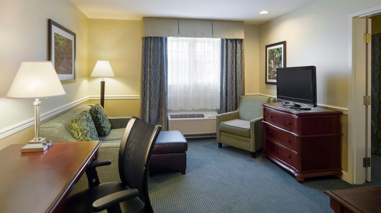 Pine Barn Inn Suite