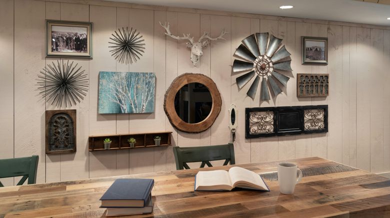 <b>Pine Barn Inn Lobby</b>. Images powered by <a href="https://www.leonardoworldwide.com/" title="Leonardo Worldwide" target="_blank">Leonardo</a>.