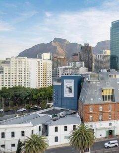 Signature Lux Hotel by ONOMO, Waterfront