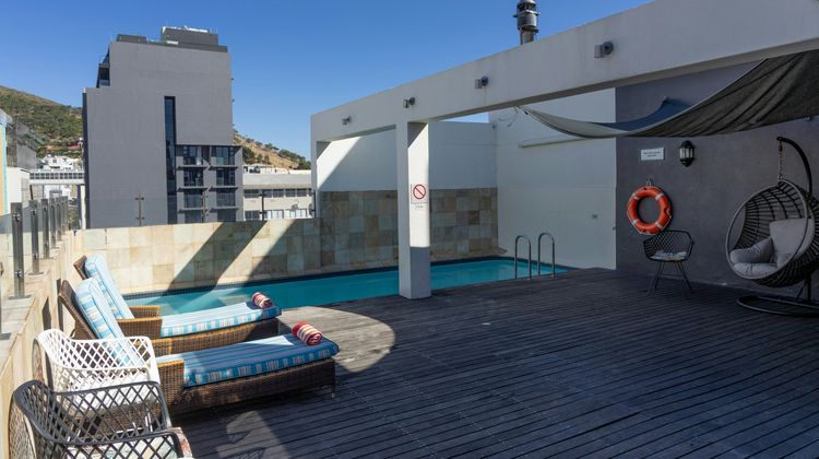 ONOMO Cape Town Inn on the Square Pool