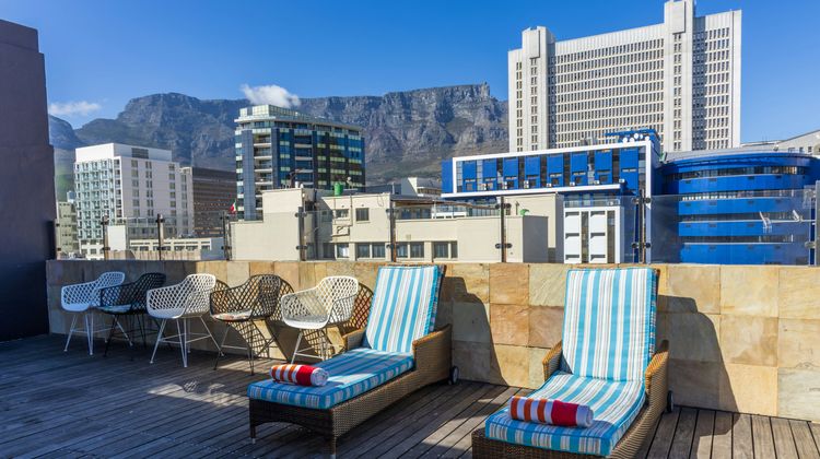 ONOMO Cape Town Inn on the Square Pool