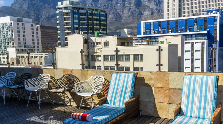 ONOMO Cape Town Inn on the Square Pool