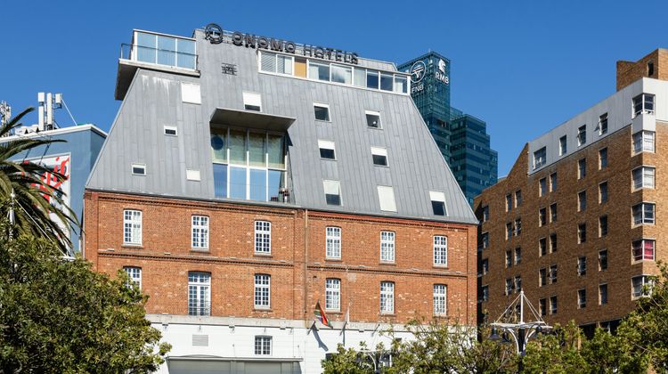 Signature Lux Hotel by ONOMO, Waterfront Exterior