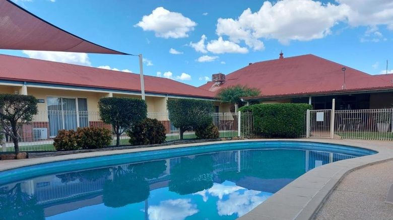 <b>Emerald Explorers Inn Pool</b>. Images powered by <a href="https://www.leonardoworldwide.com/" title="Leonardo Worldwide" target="_blank">Leonardo</a>.
