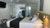 Tin Can Bay Motel Room