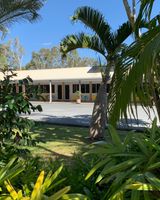 Tin Can Bay Motel