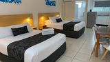 Tin Can Bay Motel Room