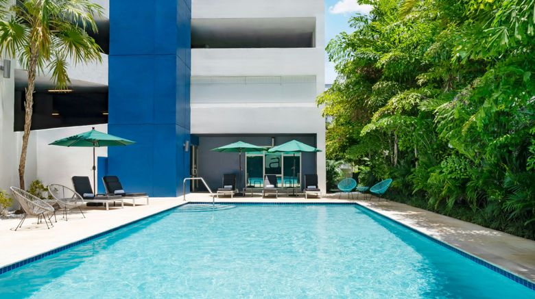 <b>aloft Miami Brickell Pool</b>. Images powered by <a href="https://www.leonardoworldwide.com/" title="Leonardo Worldwide" target="_blank">Leonardo</a>.