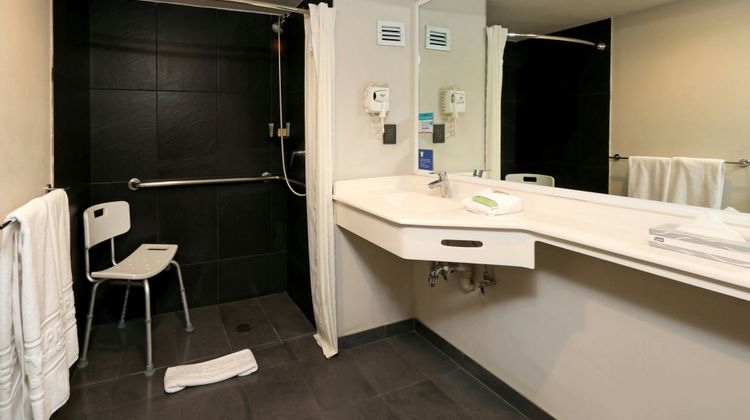 City Express by Marriott Saltillo Norte Room