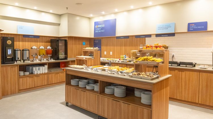 Holiday Inn Express Belem Ananindeua Restaurant