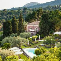 Monaci Delle Terre Nere
