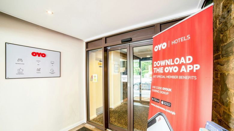 <b>OYO Flagship The Bridge House Lobby</b>. Images powered by <a href="https://www.leonardoworldwide.com/" title="Leonardo Worldwide" target="_blank">Leonardo</a>.