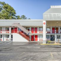 OYO Hotel Pineville LA Hwy 165