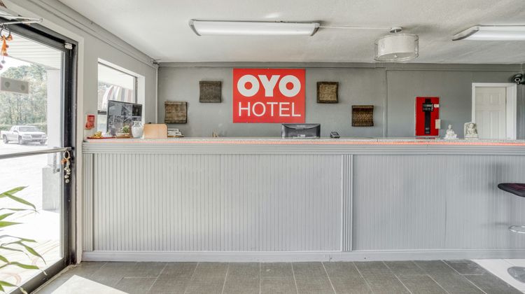 OYO Hotel Pineville LA Hwy 165 Lobby