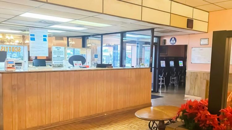 OYO Hotel Alice TX Hwy 281 West Lobby