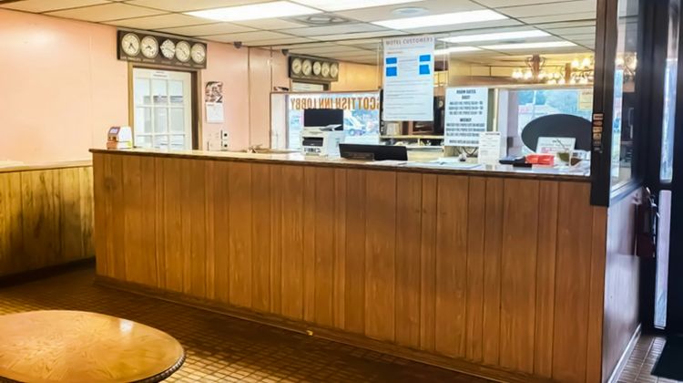OYO Hotel Alice TX Hwy 281 West Lobby