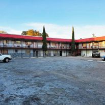 OYO Hotel Alpine TX near University