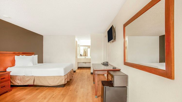OYO Hotel Centralia Room