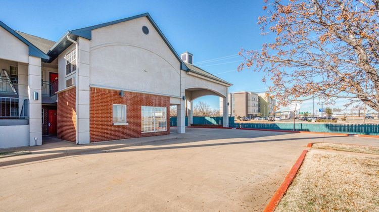 OYO Hotel Wichita Falls I-44 Exterior