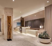 Alaia Belize, Autograph Collection Lobby
